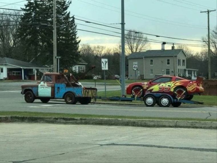Mater a McQueen predsa existuj!