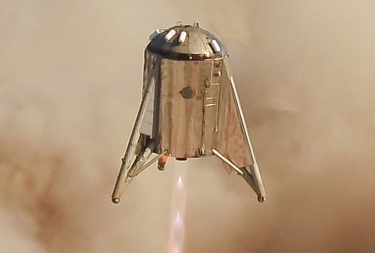 Vesmr: SpaceX otestovalo svojho Starhoppera