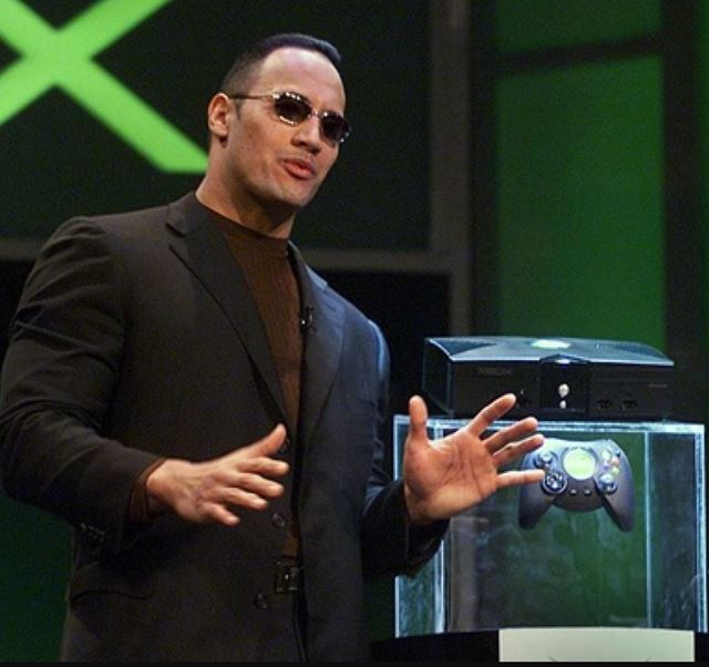 Ukázal práve The Rock svoju špeciálnu edíciu Xbox Series X?