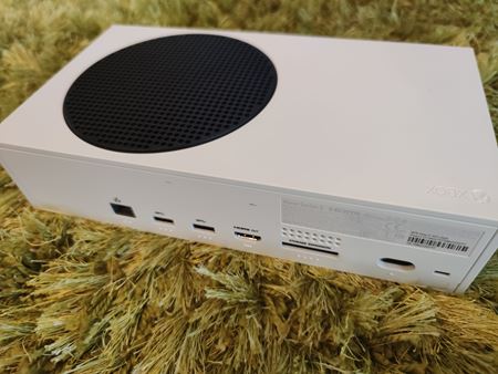 Rozbalili sme Xbox Series S