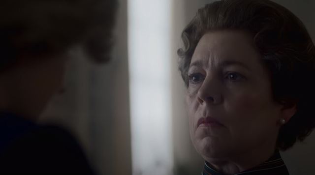 The Crown prezentuje časti britskej histórie, ako fascinujúca učebnica dejepisu