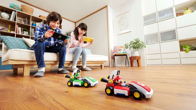 Akú hru kúpiť hráčovi na Vianoce?