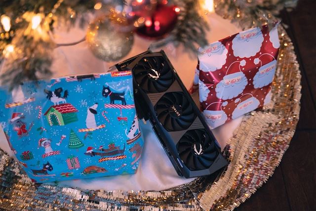 Vianočné pozdravy od herných firiem