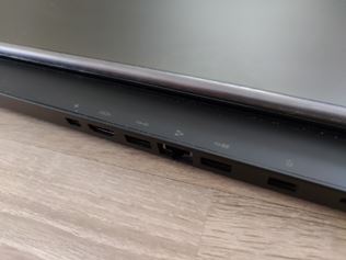 Vybrať si 15 palcový Legion Y540, alebo 17 palcový Legion Y740 notebook?