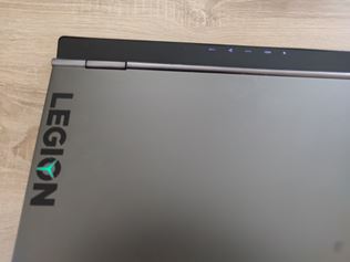 Vybrať si 15 palcový Legion Y540, alebo 17 palcový Legion Y740 notebook?