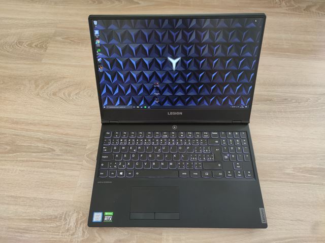 Vybrať si 15 palcový Legion Y540, alebo 17 palcový Legion Y740 notebook?