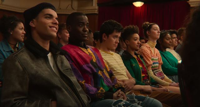 2. séria Sex Education potvrdzuje, že sa sexu a tínedžerov nemusíme báť