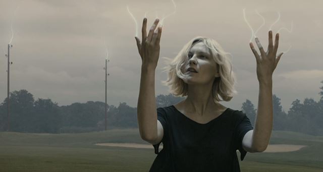 Filmy zobrazujúce bezmocnosť ľudí, ktorí sa ocitli v krízových podmienkach