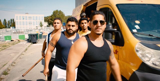 Nie je ani burina, ani zlí ľudia. Sú len zlí pestovatelia. V kinách sú Bedári