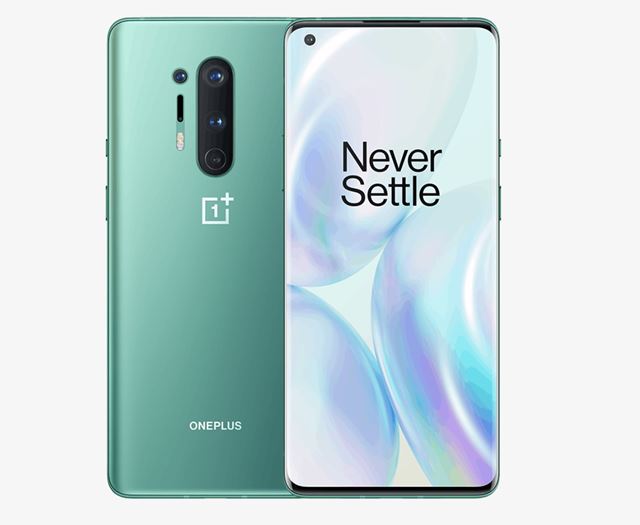 OnePlus 8 a OnePlus 8 Pro predstavené, ukazujú pekné parametre, nepekné ceny