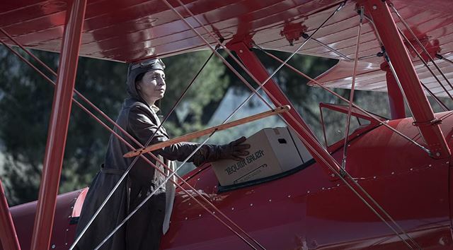 Príbeh začiatku kariéry Perryho Masona ožíva na HBO - hodnotíme prvú časť