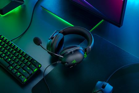 Razer berie esportový zvuk útokom s dvojicou nových headsetov