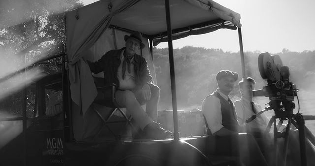 Prvé foto z nového filmu Davida Finchera. Atmosféra Hollywoodu 30. rokov