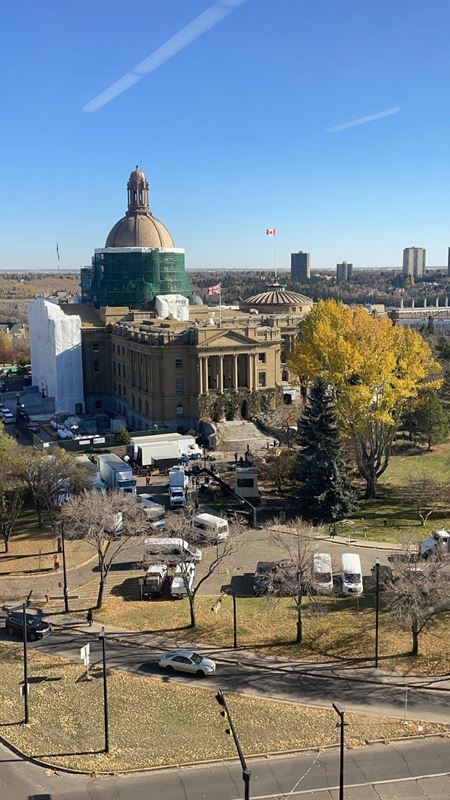 Ďalšie fotky z nakrúcania The Last of Us seriálu