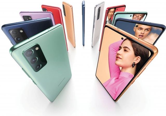 Aký mobil kúpiť sebe, pre deti alebo rodičom na Vianoce?