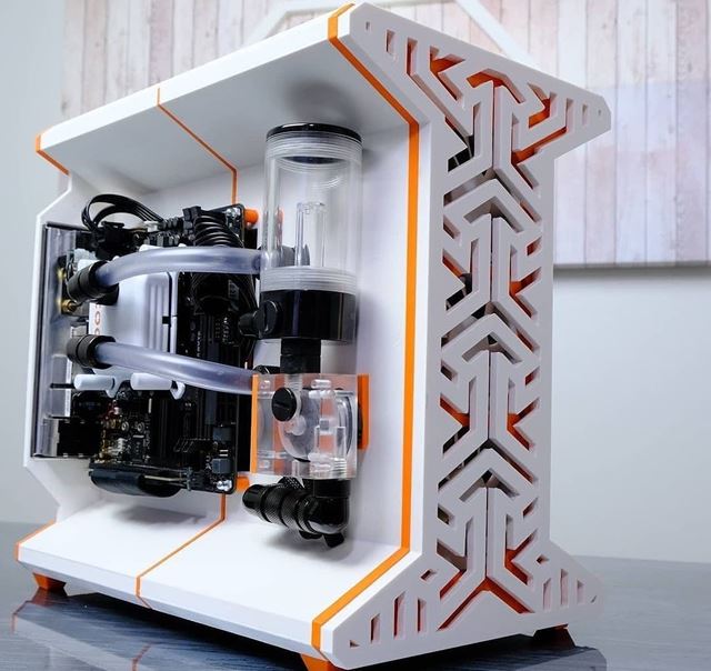 Nové inšpirácie pre vaše desktopy a herné izby