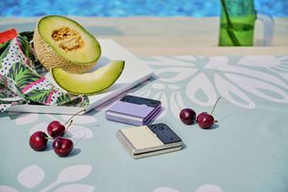 Samsung prináša Galaxy Z Flip 3 5G aj s vylepšeniami