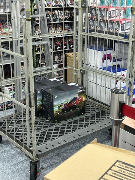 Xbox Series X má v Japonsku nové balenie