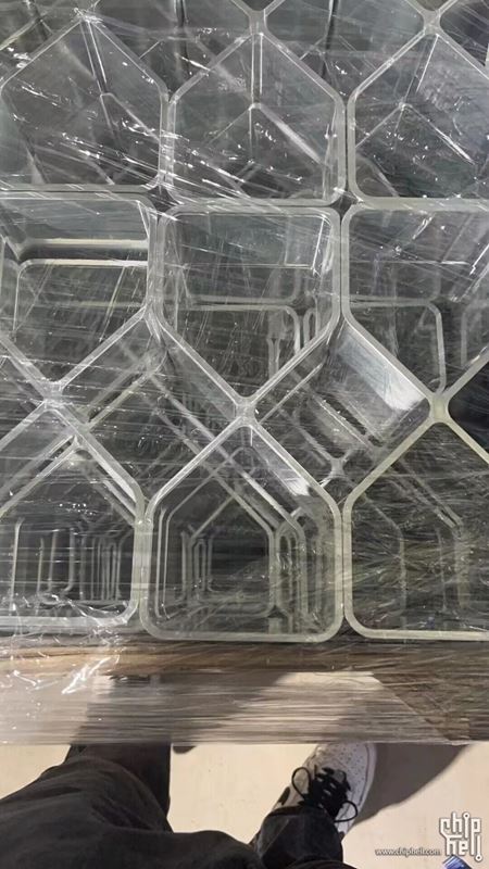 Takto vyzerá chladič z najvyššej RTX40 FE karty