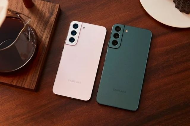 Aký najlepší mobil kúpiť na Vianoce za 100, 200, 300 eur alebo 500 až 1000 eur?