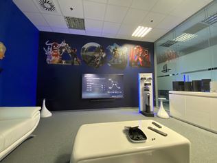 Elitný PlayStation Edge sa nám dostal do rúk, rozhodne nie je iba pre profíkov!
