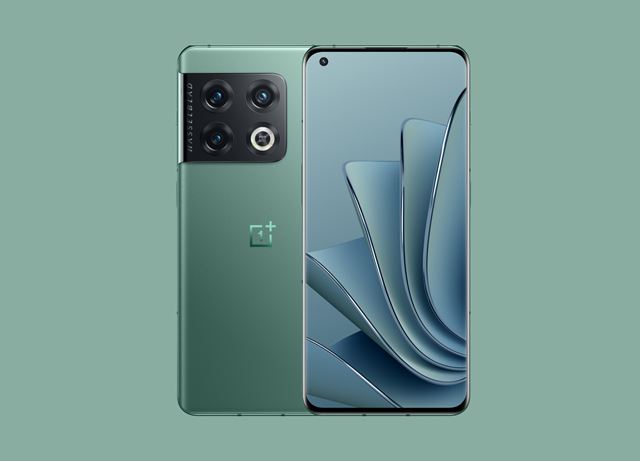 OnePlus 10 Pro už vyšiel, ukázal svoju cenu