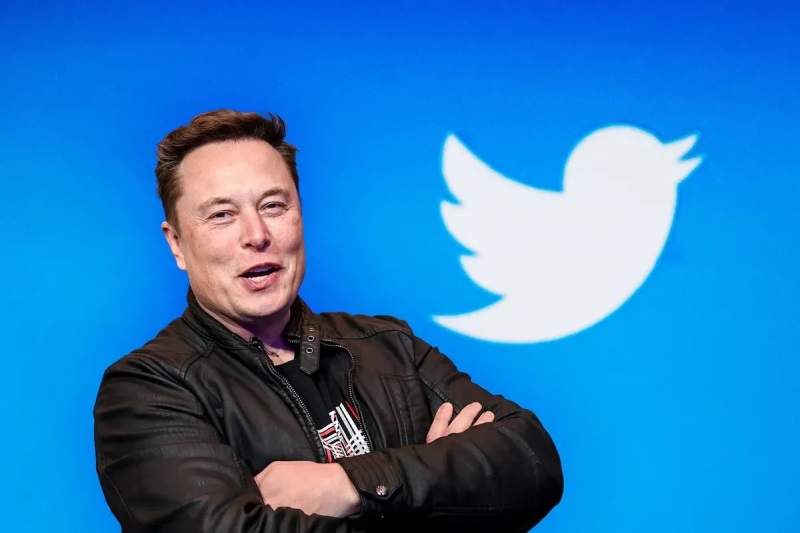 Elon Musk kpil Twitter, sprvna rada odkpenie odshlasila