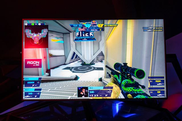 Jedinečný CS:GO turnaj kde môže aj amatér vyzvať svetové hviezdy - Red Bull Flick