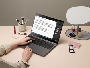 Samsung ukázal nové Galaxy Book3 notebooky