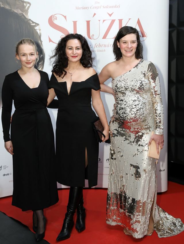 Historická dráma Slúžka má za sebou slávnostnú premiéru