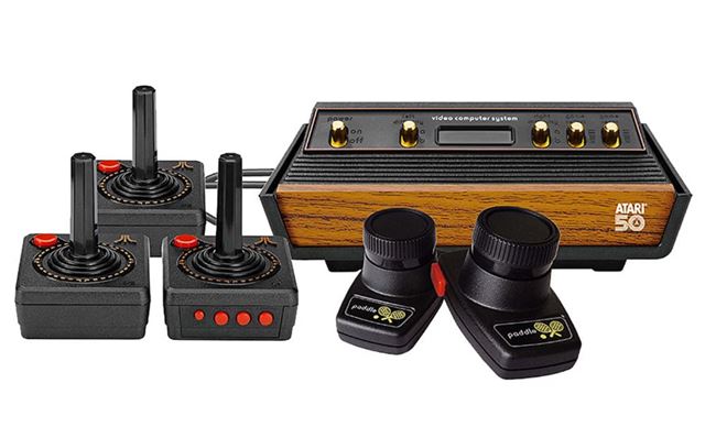 Rozmýšľate nad kúpou retro konzoly na Vianoce?