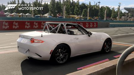 Forza Motorsport dostáva druhý update, prichádza Yas Marina okruh