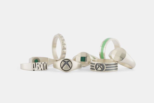 Xbox dostáva brandované šperky