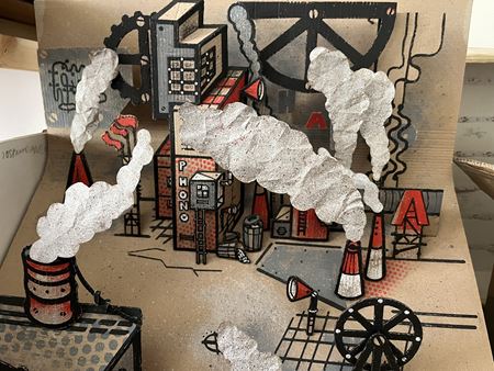 Pozrite sa na kartónový svet českej hry Phonopolis