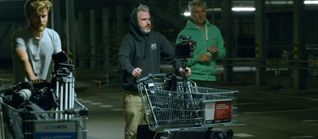 Jonáš Karásek nakrúca nový film. Prinášame prvé zábery z nakrúcania