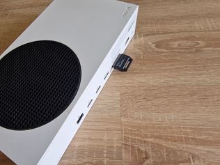 Aká je WD_BLACK C50 pamäťová karta pre Xbox Series XS konzoly?