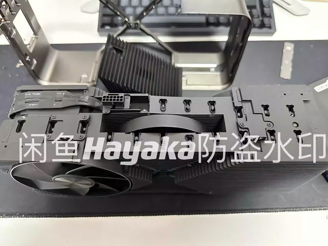 RTX 4090ti zrejme nevyjde, ale máme tu aspoň detailnejší pohľad na prototyp