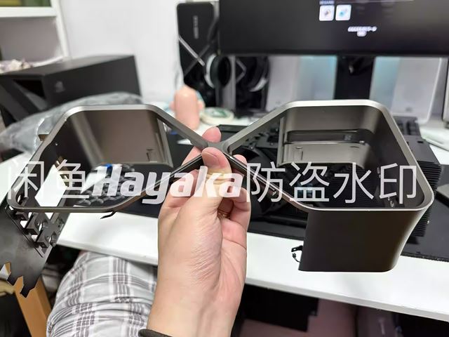 RTX 4090ti zrejme nevyjde, ale máme tu aspoň detailnejší pohľad na prototyp