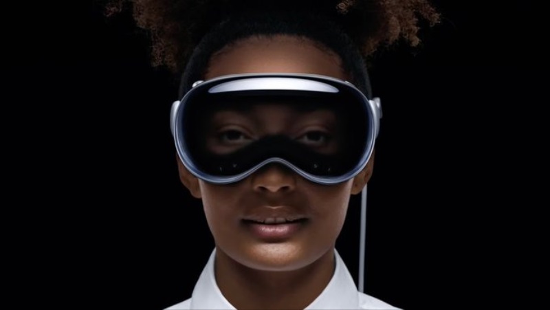 Apple zjavne zniuje plny vroby headsetu Vision Pro