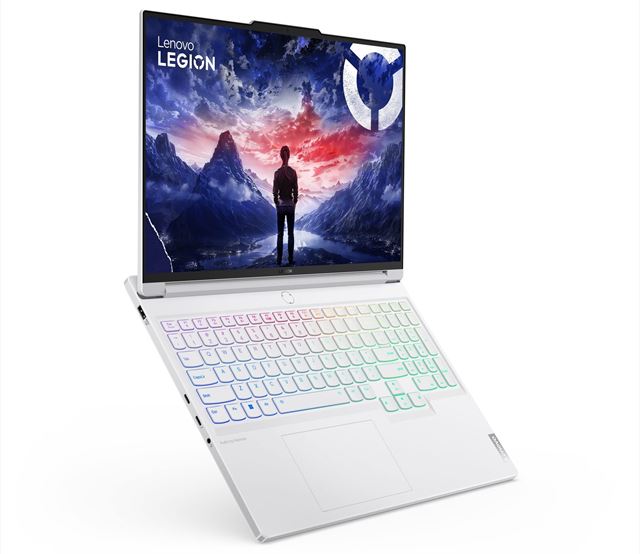 Lenovo na CES 2024 predstavilo nové Legion notebooky a desktopz