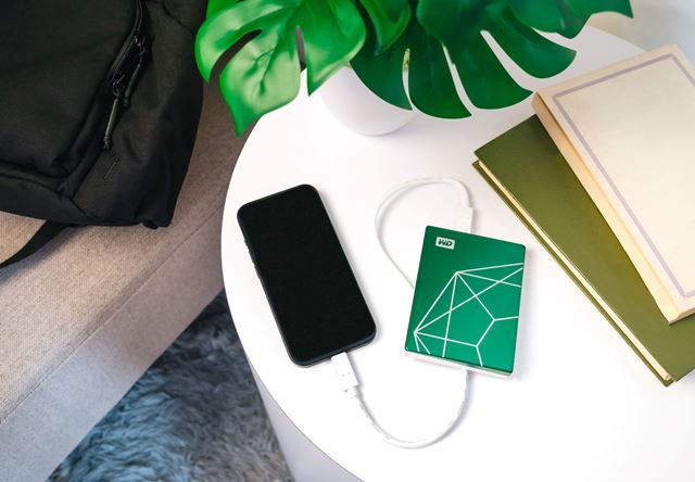 Western Digital oslavuje 20 rokov dát na cestách so špeciálnou edíciou svojho najikonickejšieho disku