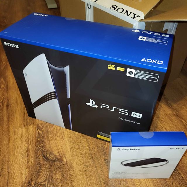 Takto vyzerá balenie PS5 Pro