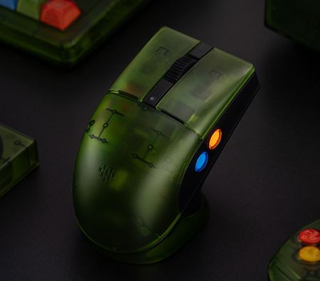 8BitDO firma predstavila retro Xbox klávesnicu a myš