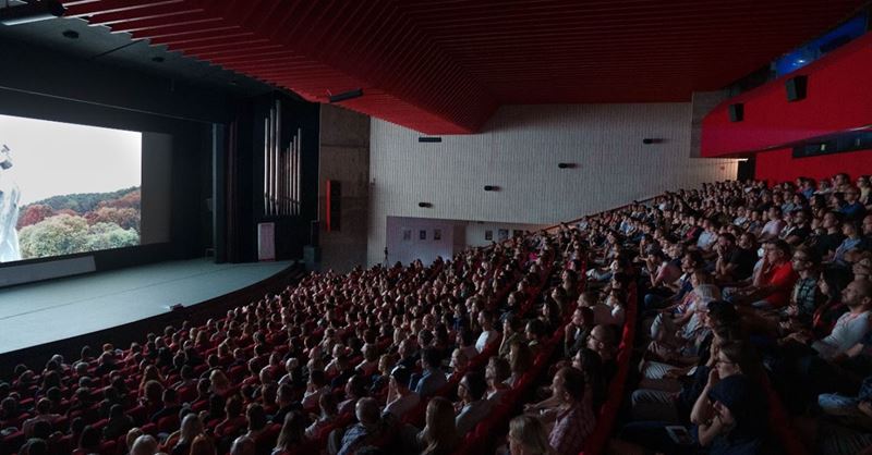 V slovenskch kinch sa v roku 2023 predalo viac ako 5 milinov lstkov. Na domce filmy prilo 700 tisc divkov