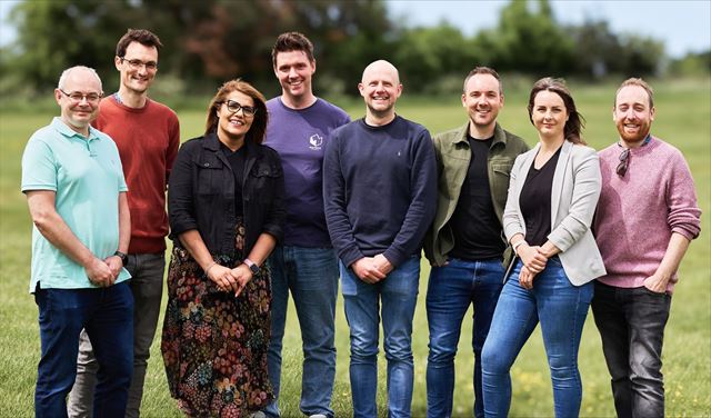 Amazon sa spojil s bývalými vývojármi Forzy, aby spravili príbehovú racingovku