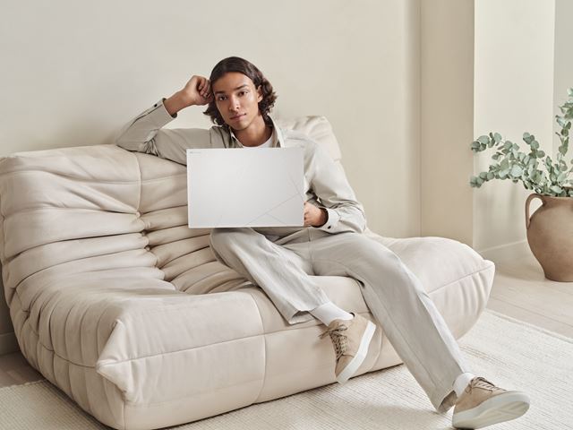 Úplne nový ASUS Zenbook S 16 (UM5606) s umelou inteligenciou je v predaji