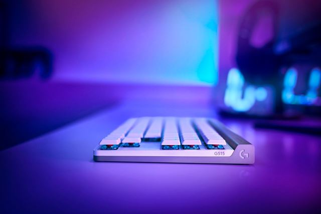 Logitech predstavuje nízkoprofilovú klávesnicu G515 a myšku G309 LIGHTSPEED