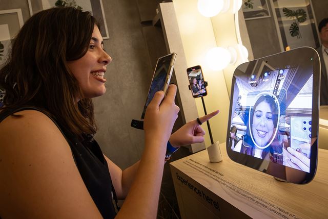 Samsung predstavil svoje nové TV a pridal implementáciu AI