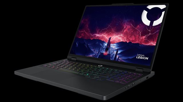 Lenovo predstavilo nové desktopy, notebooky a aj nové okuliare