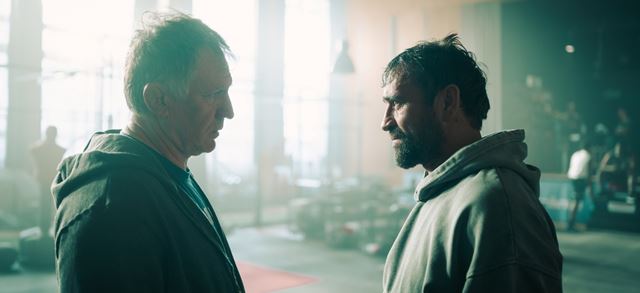 Vo veľkofilme Bojovník si zahral aj český „Terminátor“ Karlos Vémola